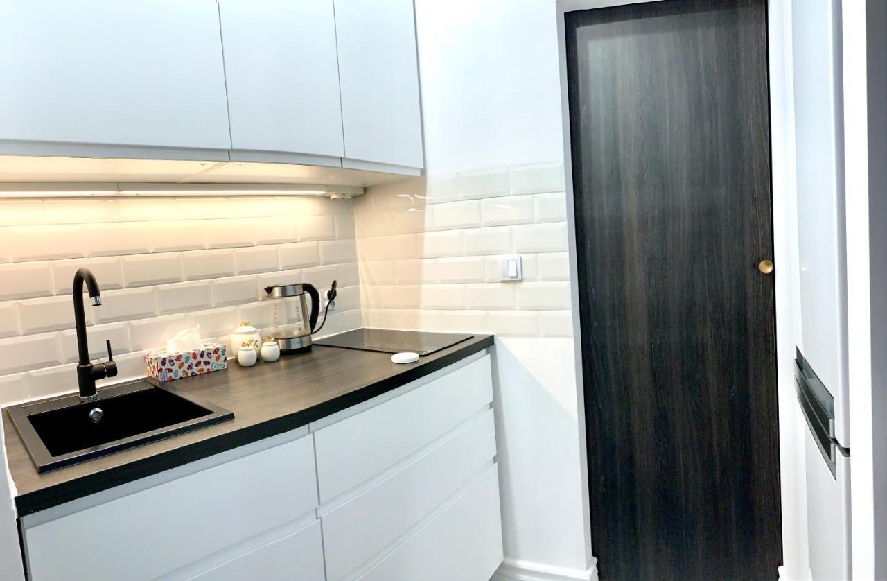 Апартаменты D&M Apart Suraska 4 Белосток Экстерьер фото